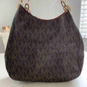❗️SOLD❗️Michael Kors Monogram Fulton Bag